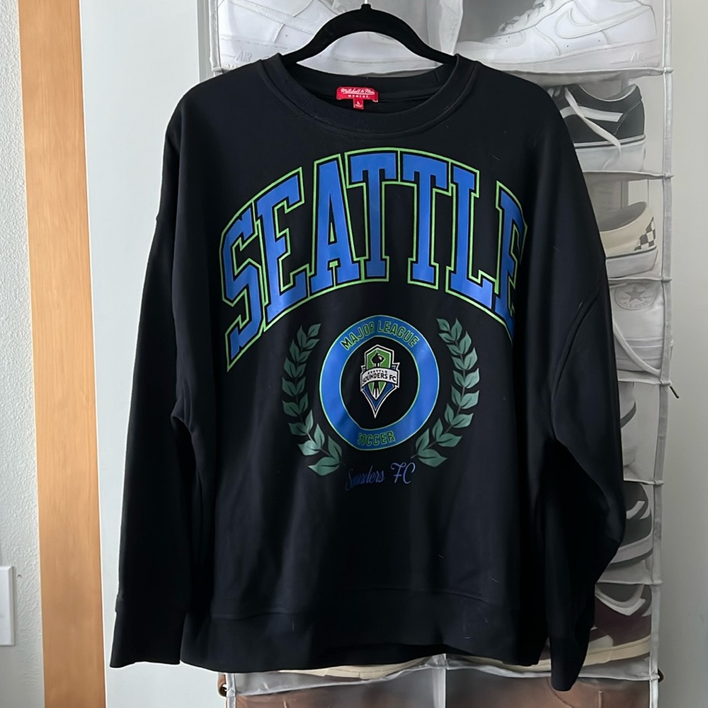 Mitchell & Ness | Seattle Sounders FC MLS Dolman Sleeve Sweatshirt Size L